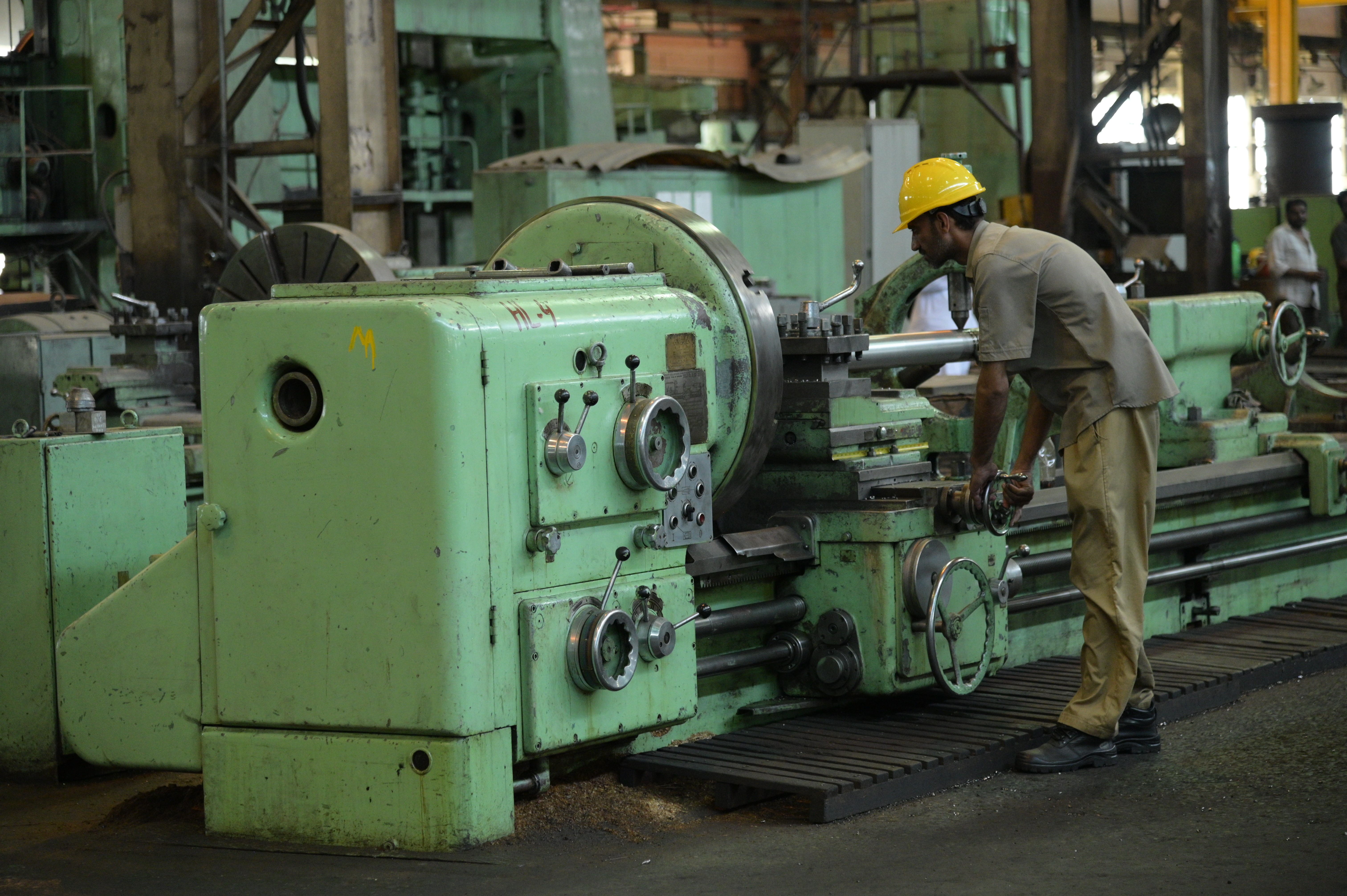Heavy machienery in HMC industry