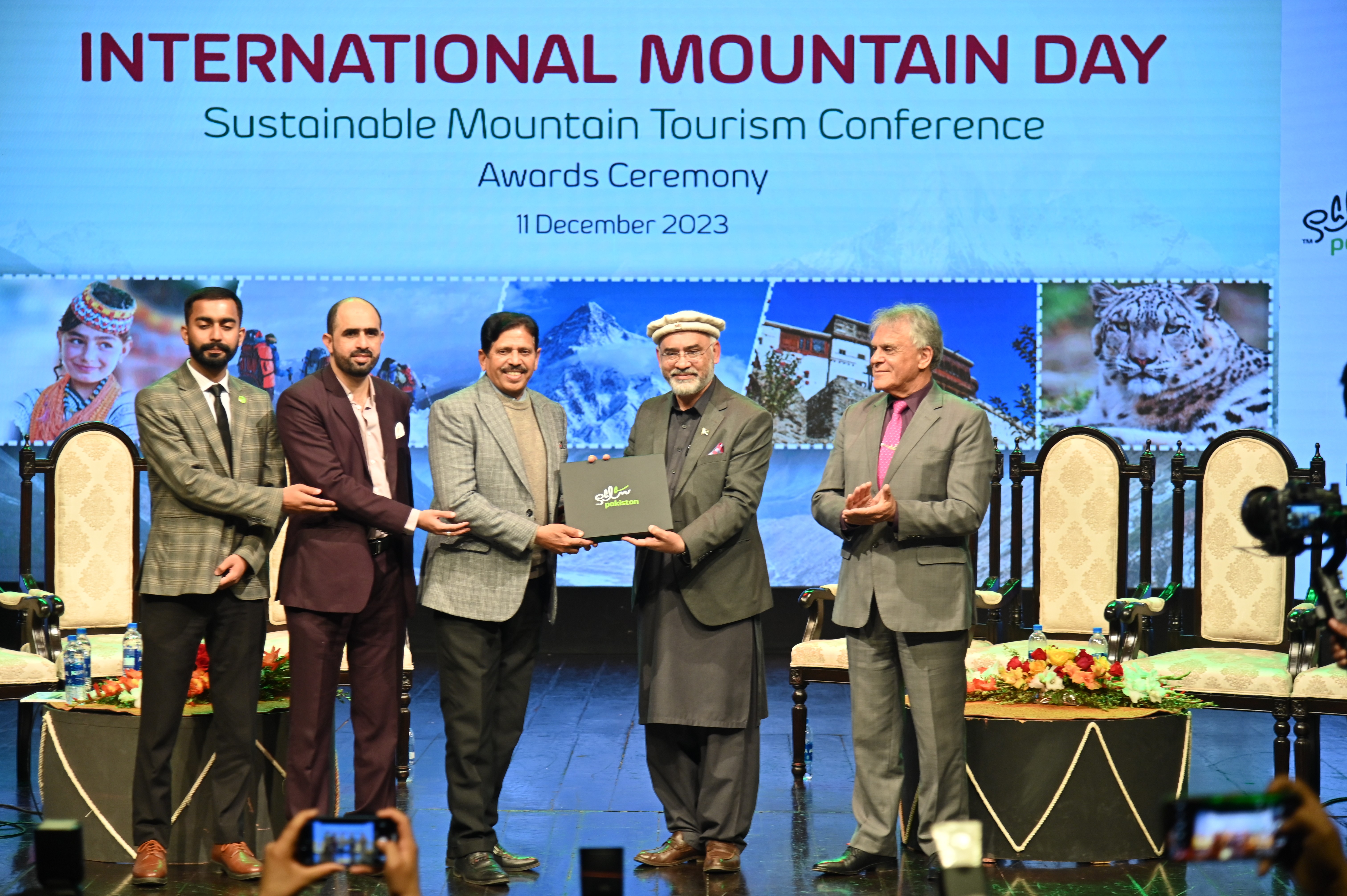 The Award Distribution Ceremony for appreciation on International Mountain Day at PNCA