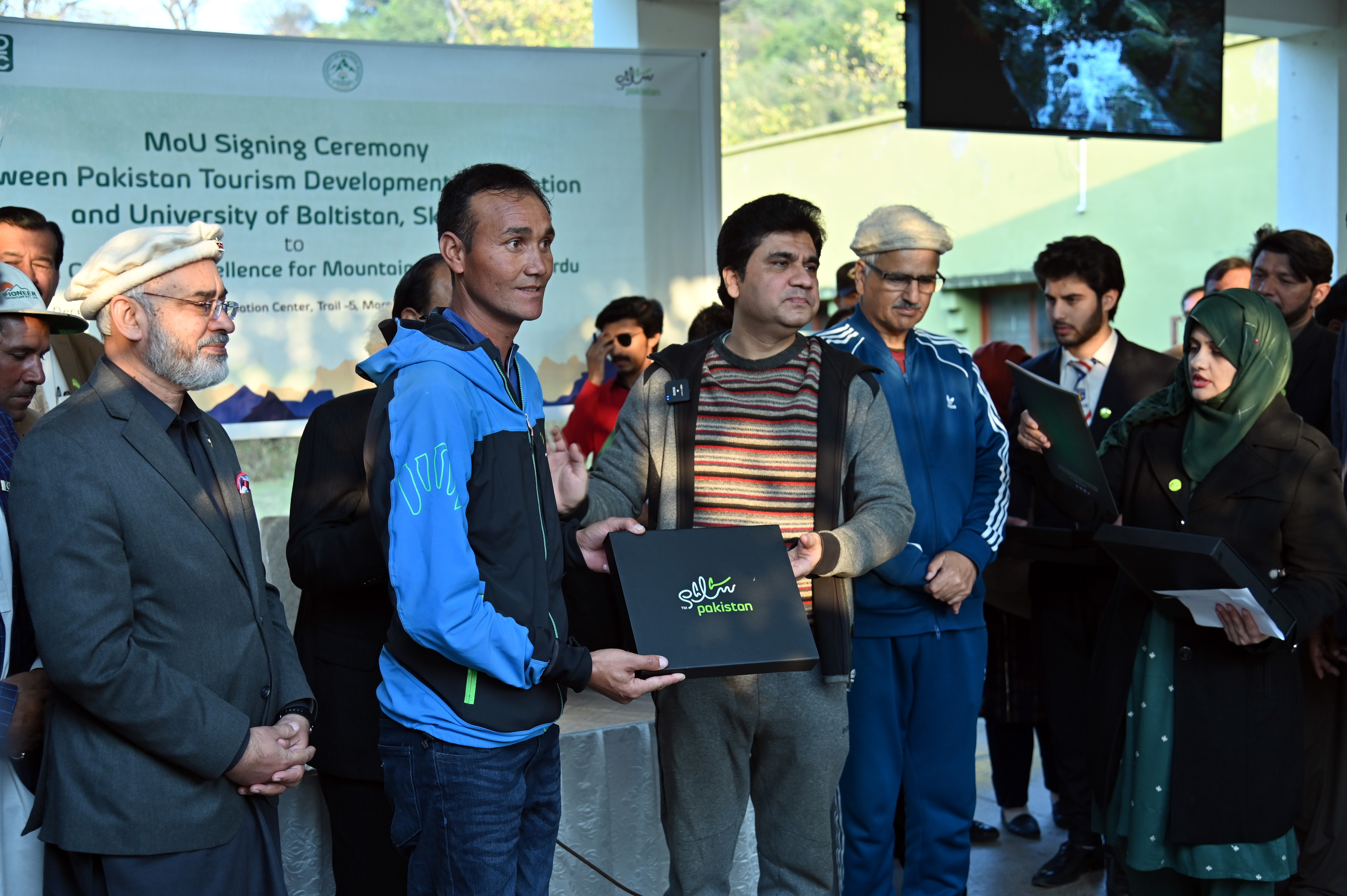 The Award Distribution Ceremony for appreciation on International Mountain Day