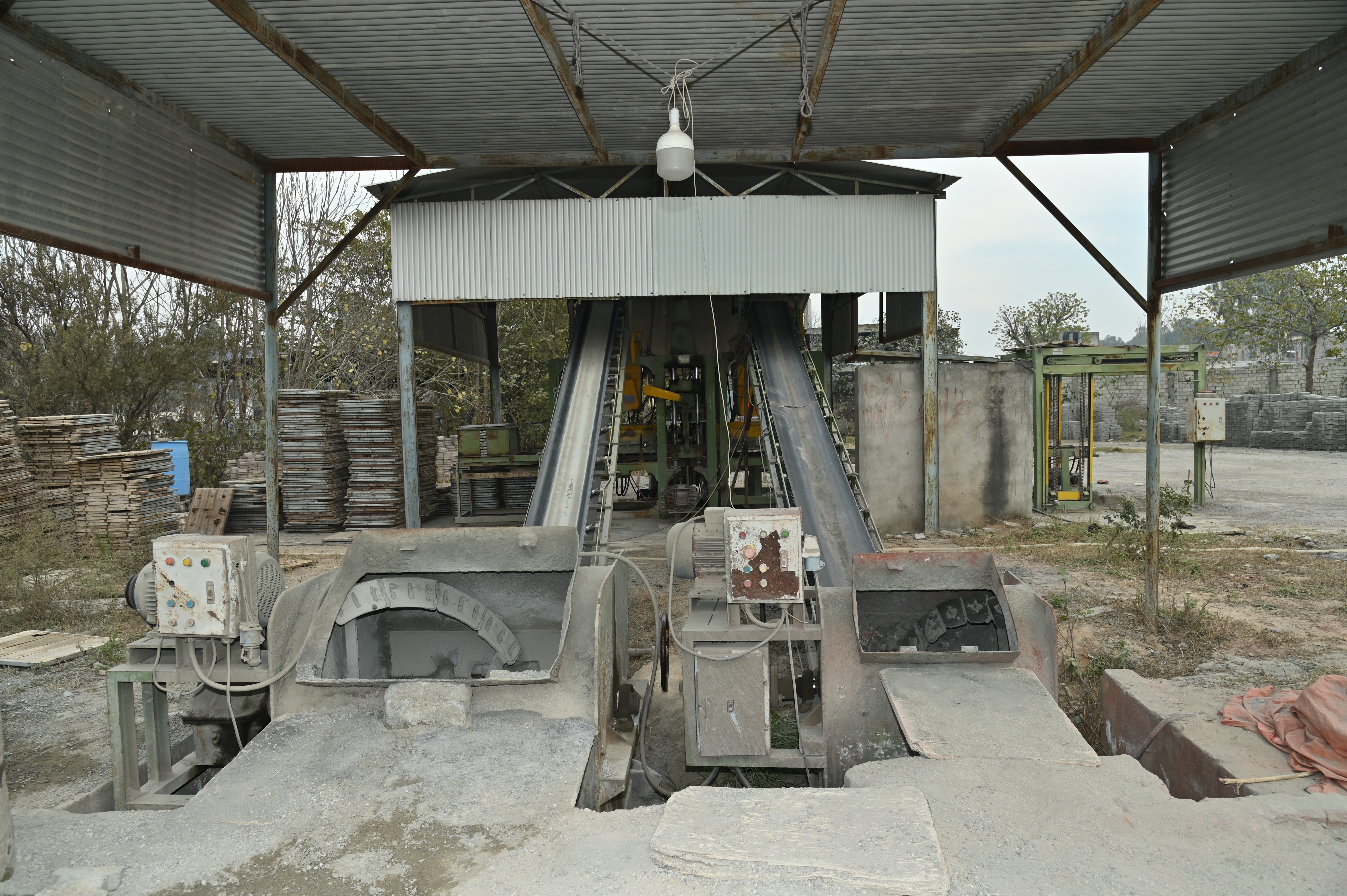 The sand screening plant located in the Federal Capital