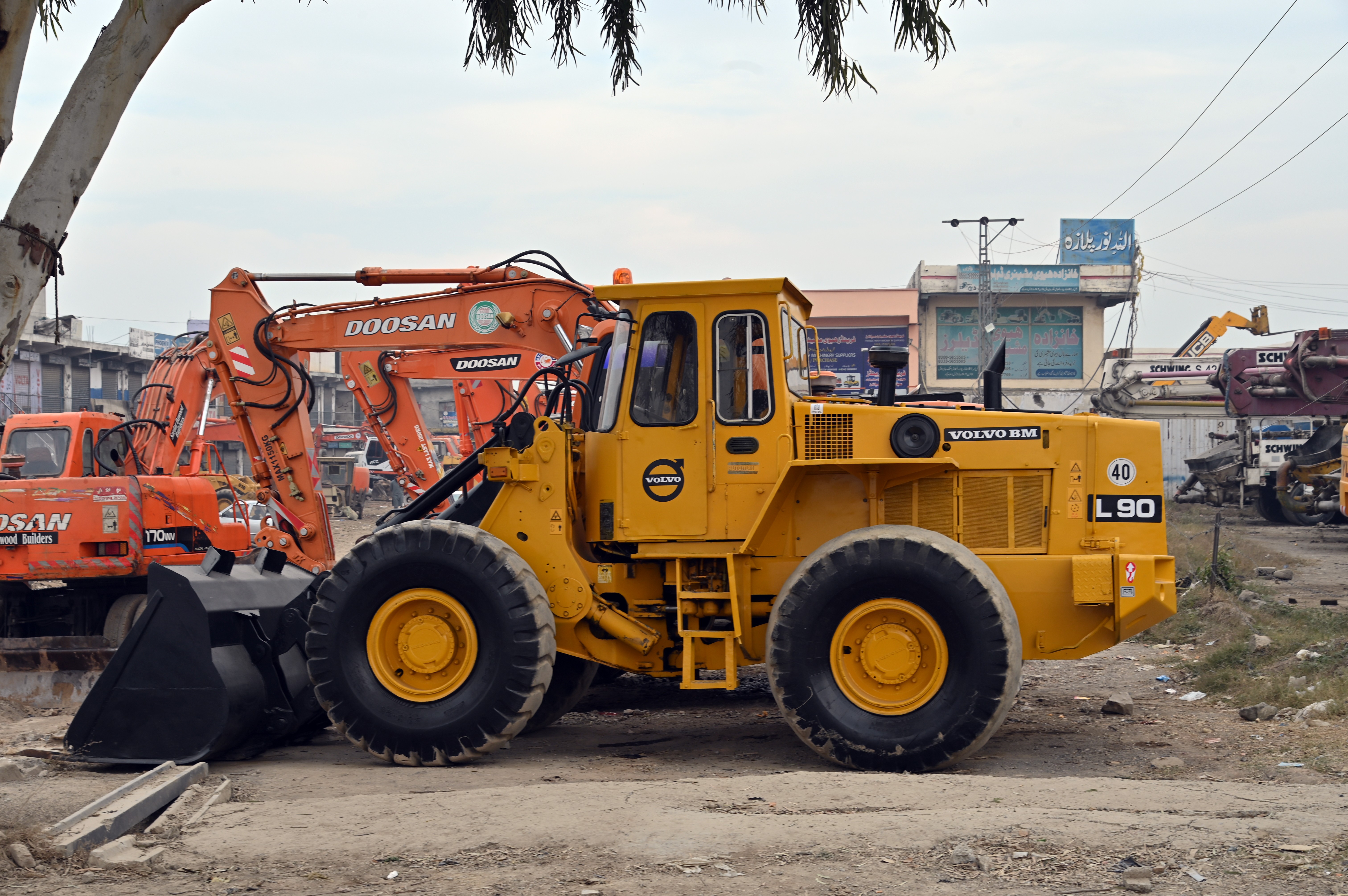 Customized heavy duty surface mining wheel loader