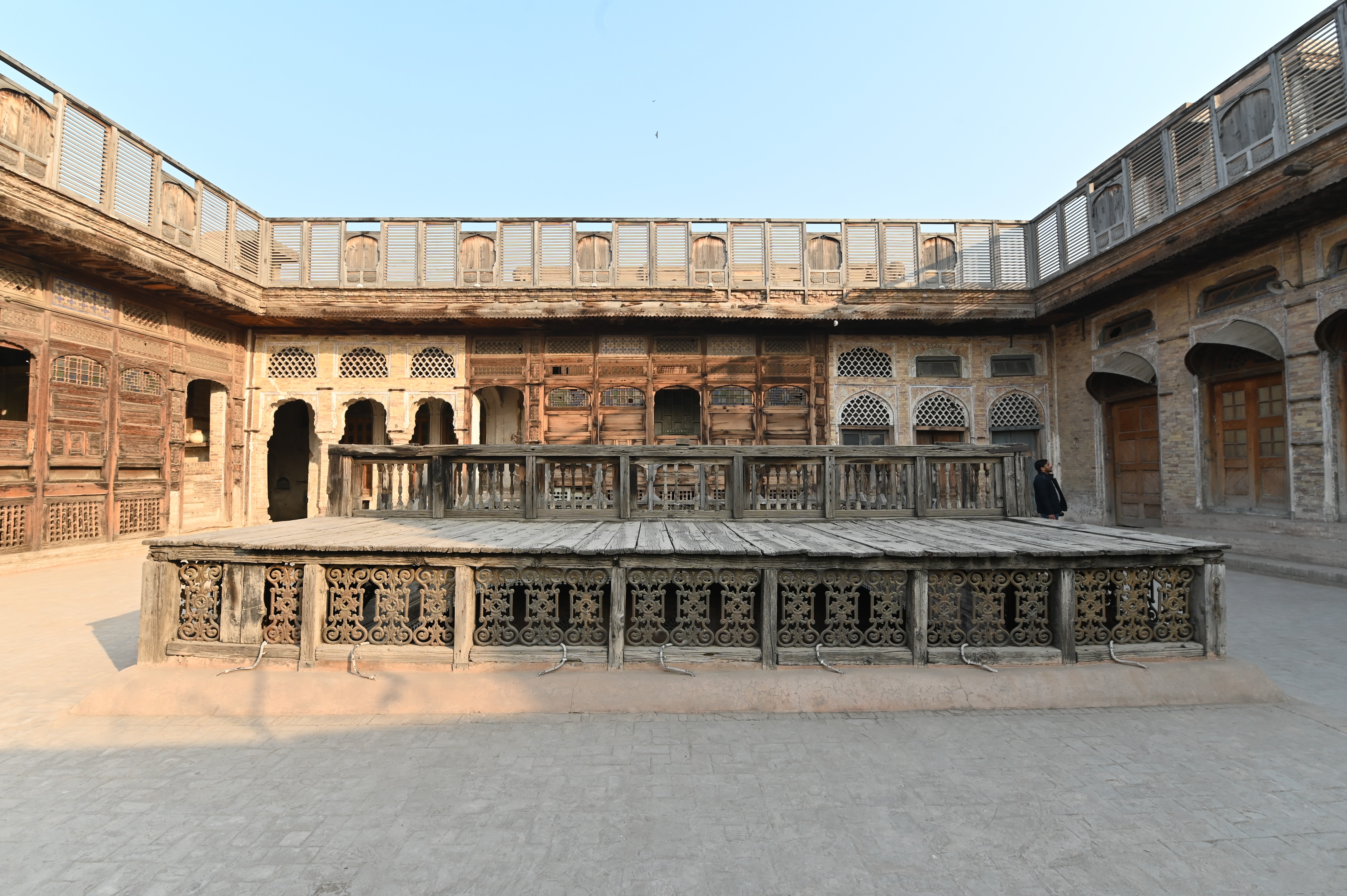 A view of one of the Sethi Mohallah's courtyards