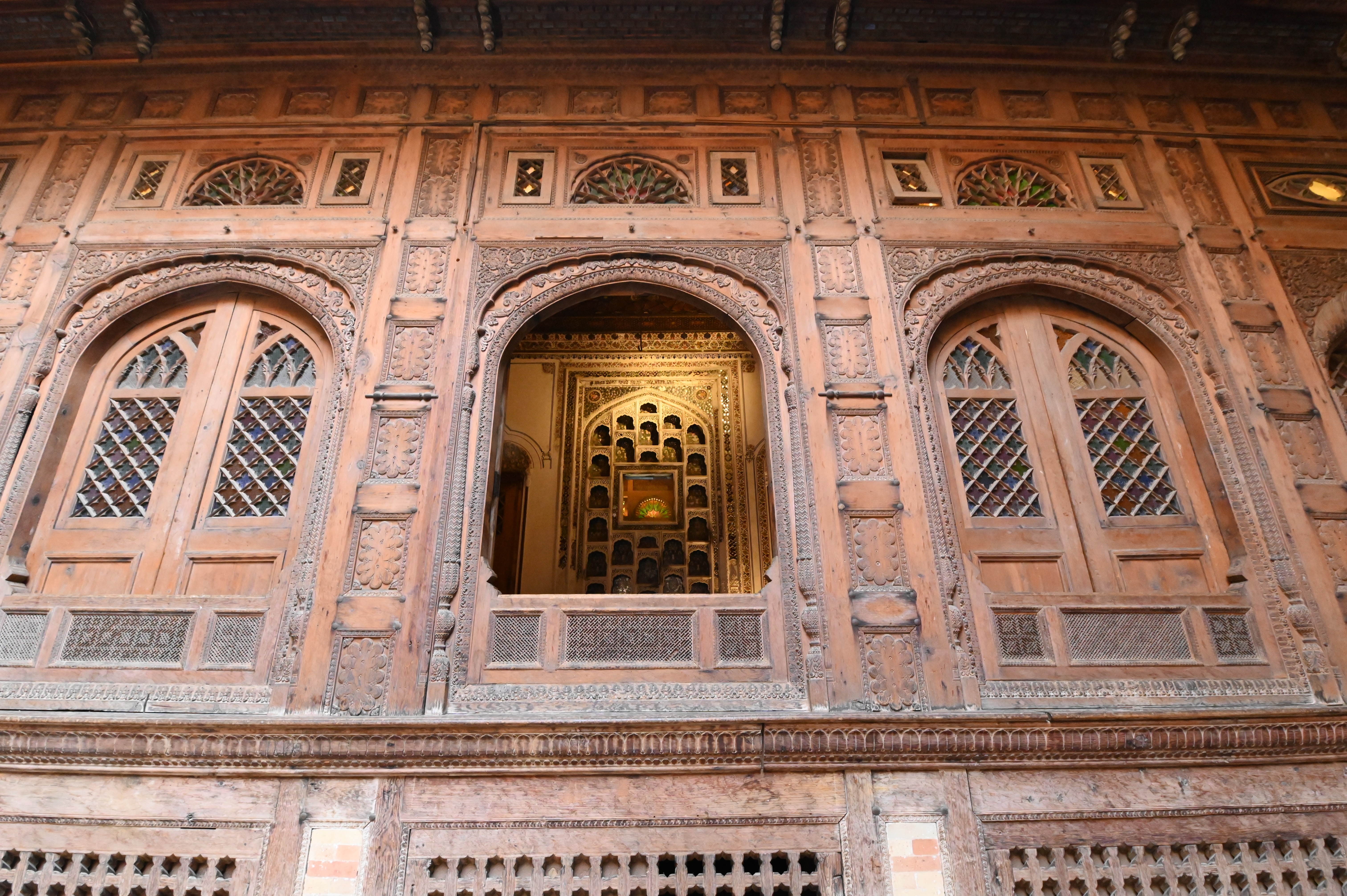 A beautiful wooden work inspired by Central Asian and Gandharan architectures at Sethi House