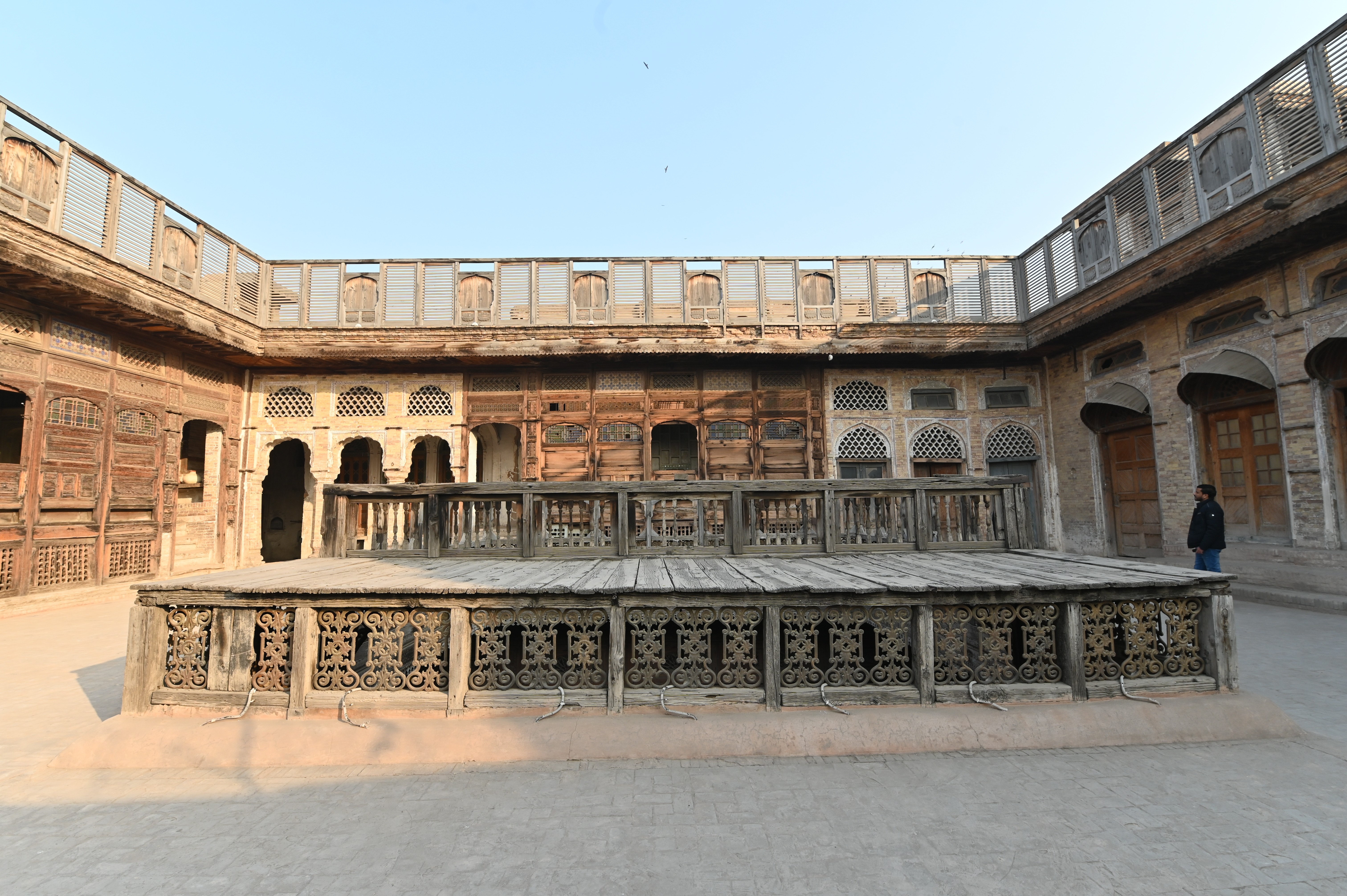 A view of one of the Sethi Mohallah's courtyards