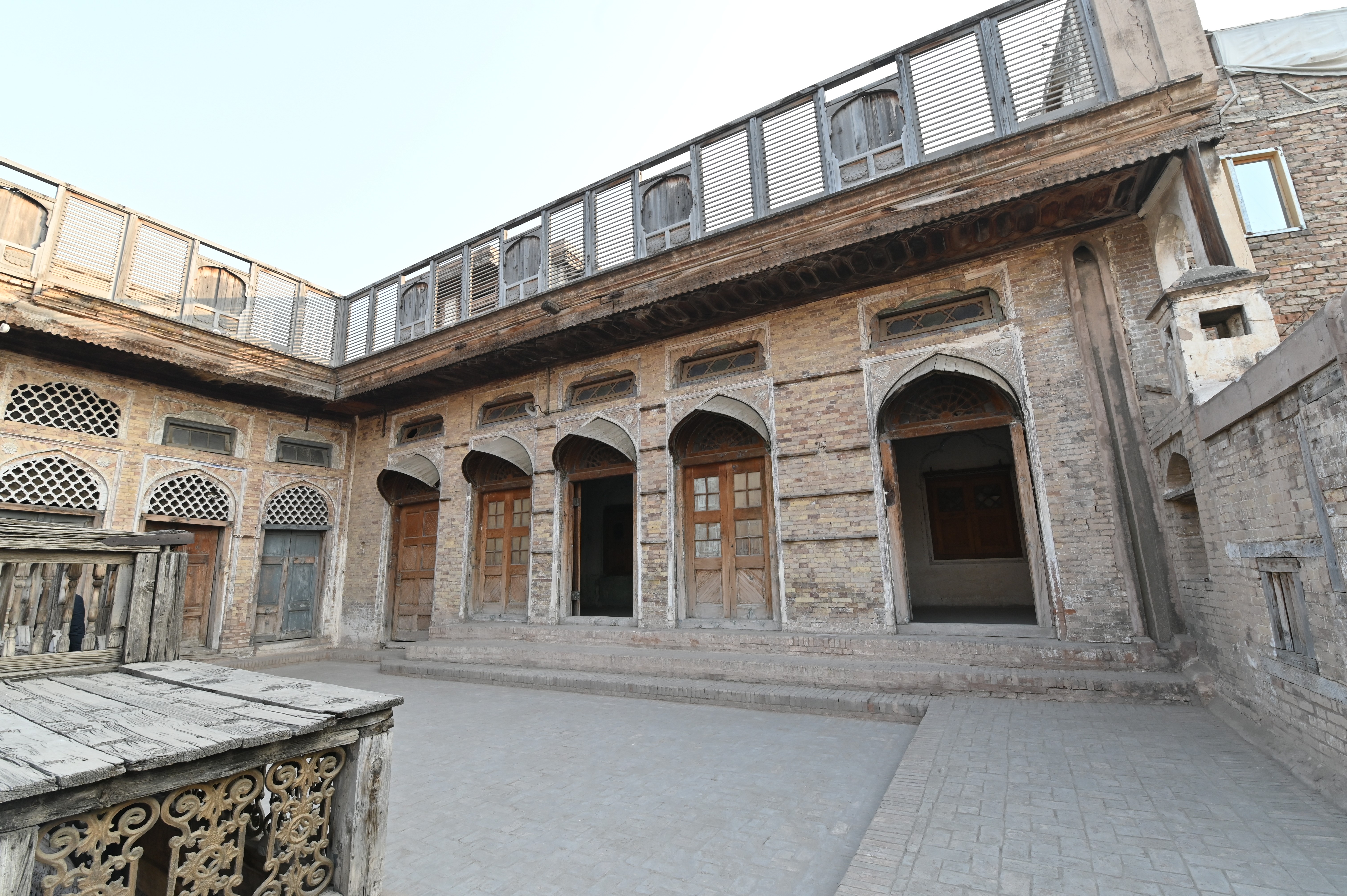 A view of one of the Sethi Mohallah's courtyards