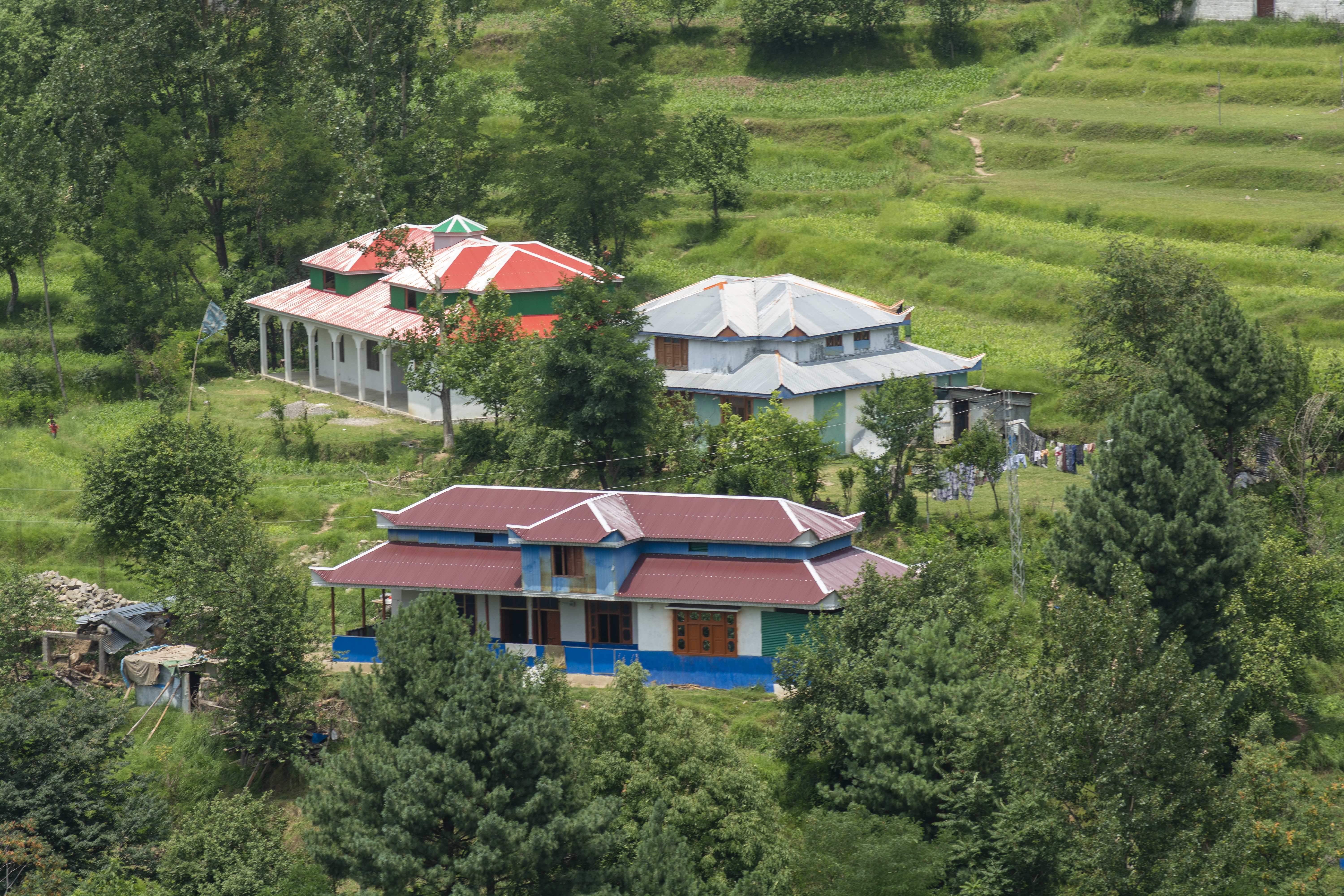 The houses located in between the mountains