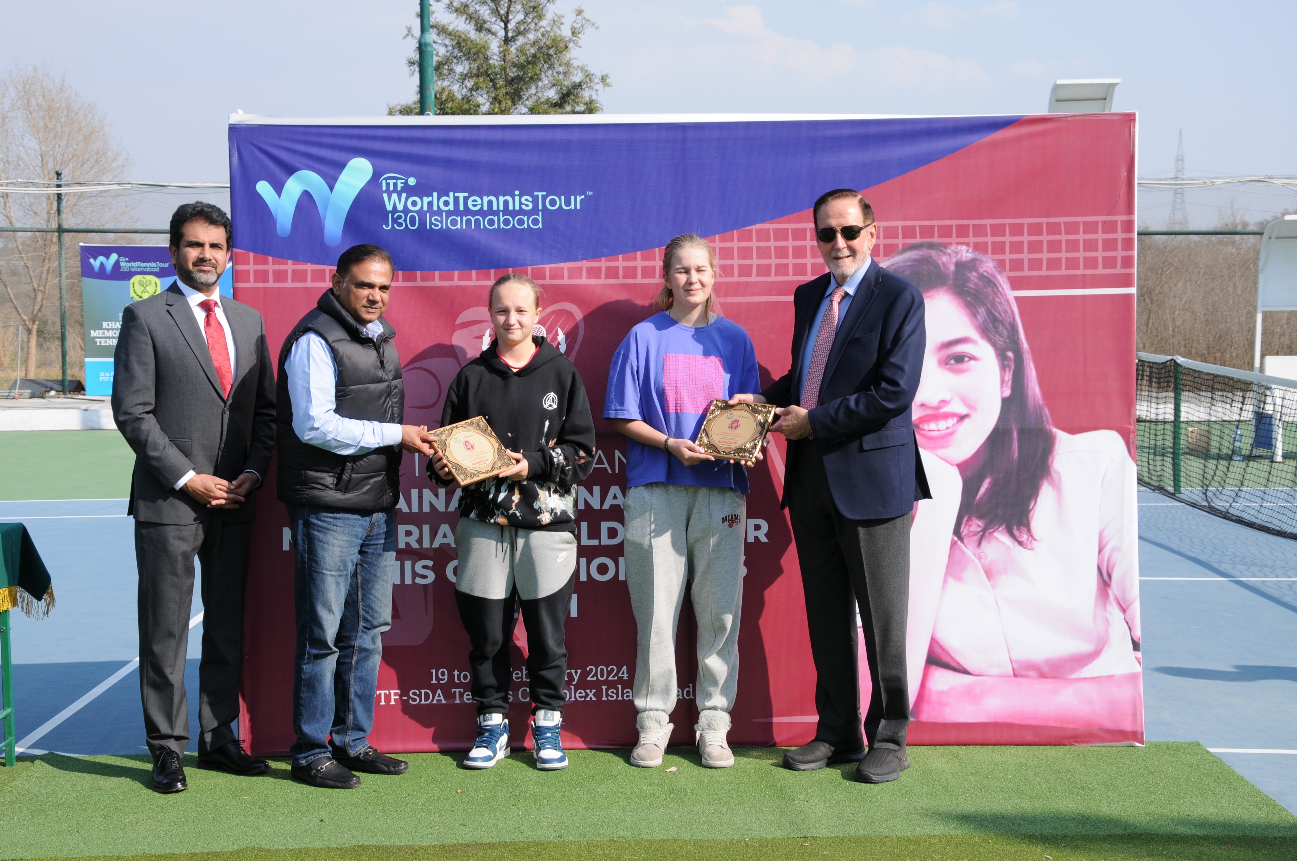 Shield distribution ceremony at the end of game