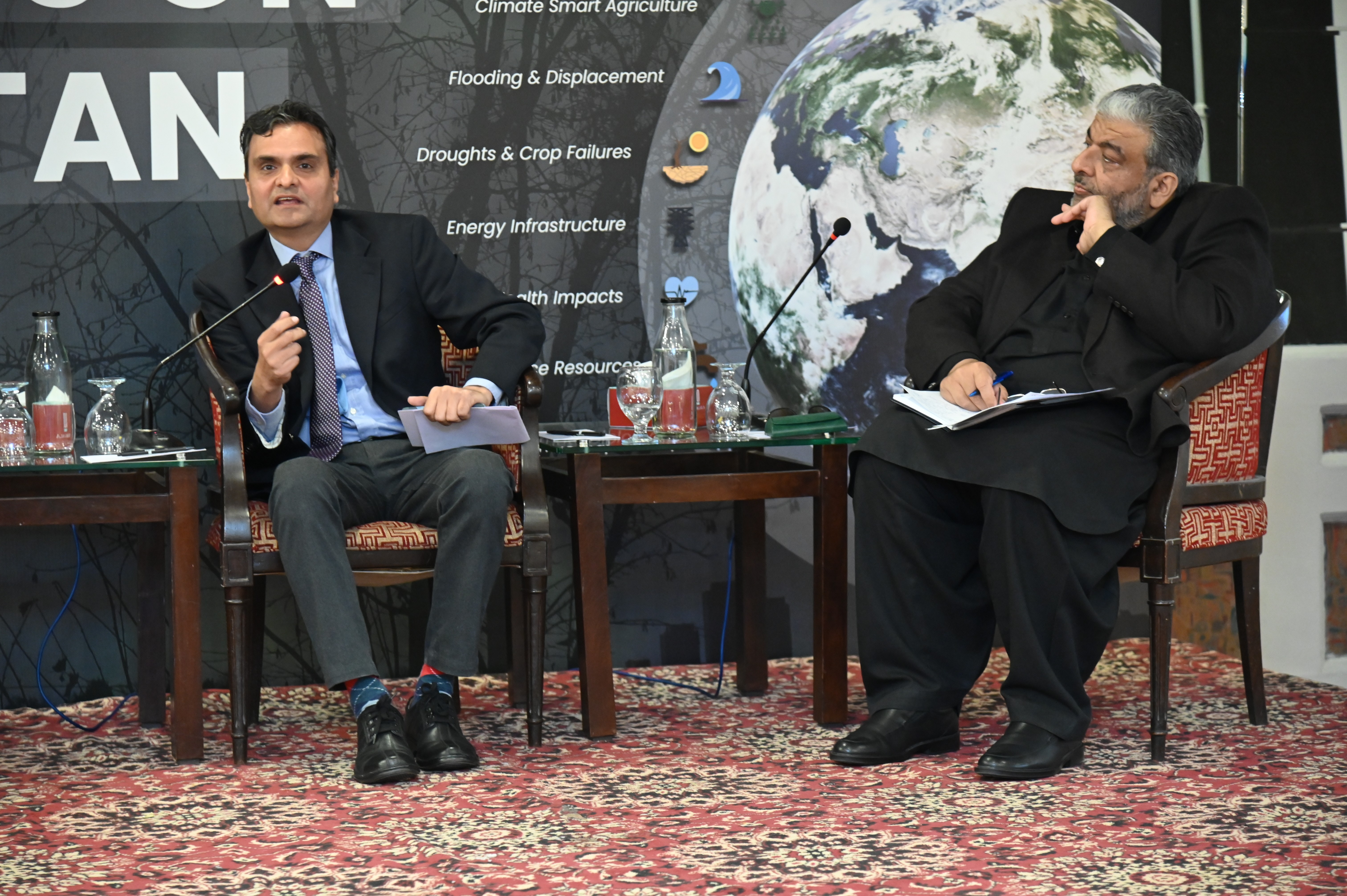 A panel discussion during the Seminar on Climate Change