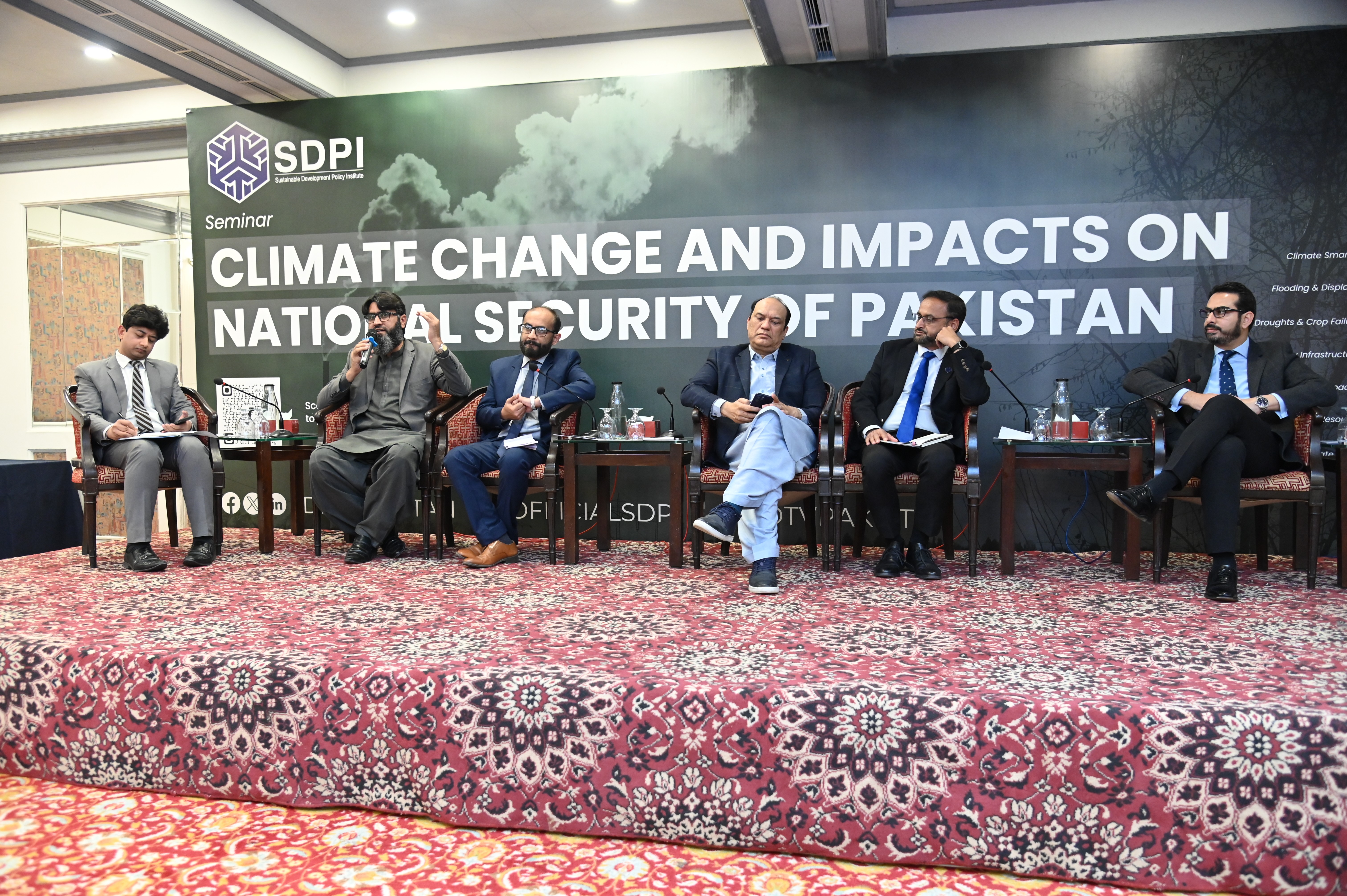 A panel discussion during the Seminar on Climate Change