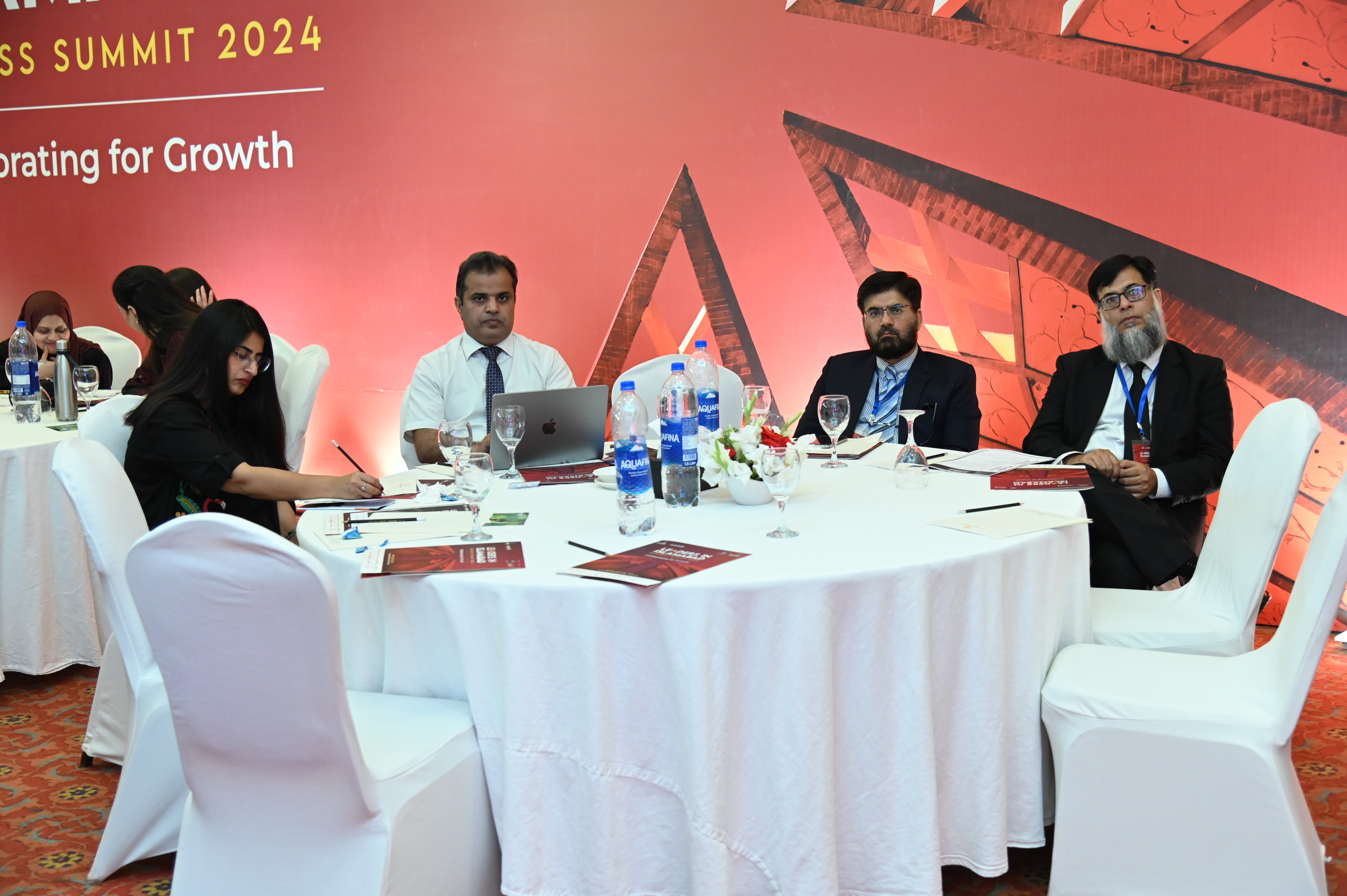 The participants at the 7th edition of Pakistan's Biggest corporate event, Leaders in Islamabad, a business summit 2024