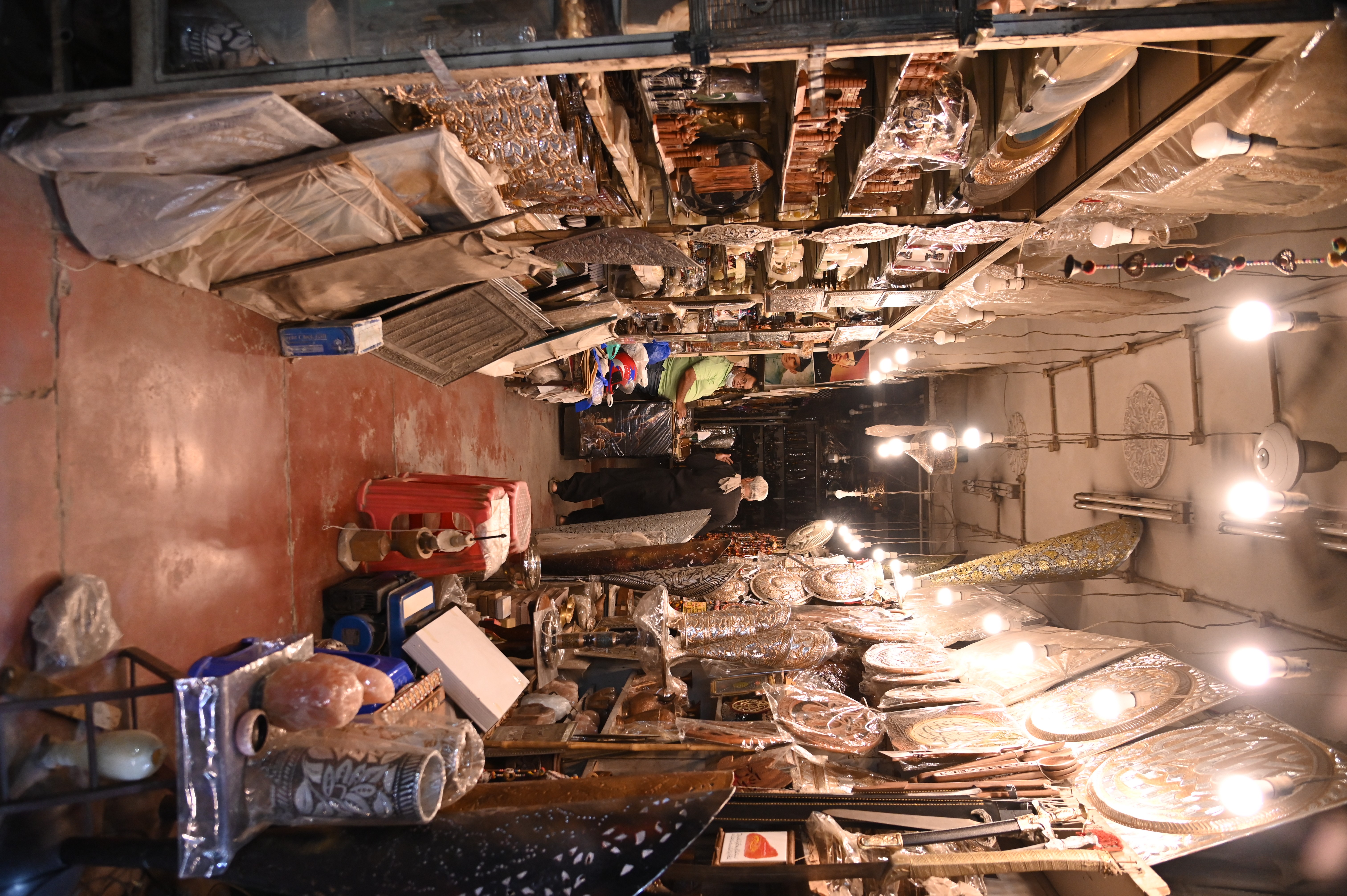 The shop of antique pieces