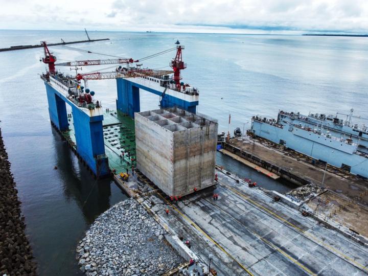 Cameroon,Chinese enterprises,deep-water port 3.jpg