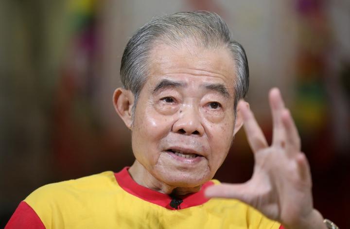 Hong Kong-Fire Dragon Dance 4.jpg