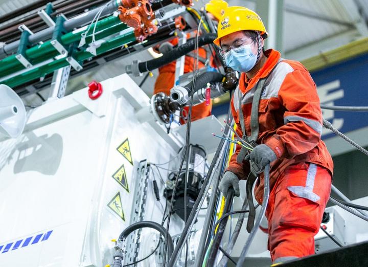 Tunnel boring machines 2.jpg
