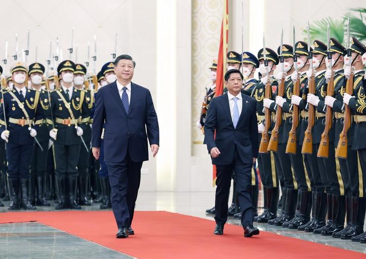 Xi-Philippine presidents 1.jpg