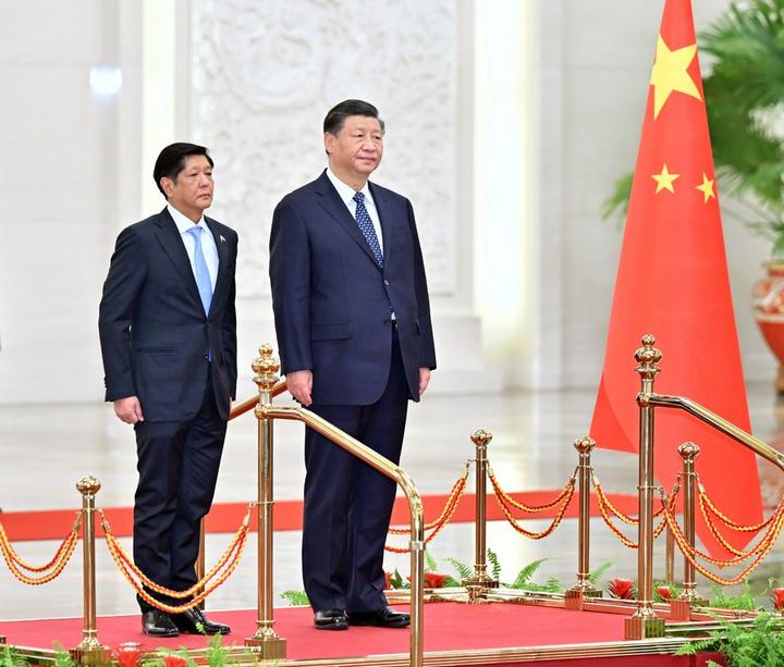 Xi-Philippine presidents 2.jpg