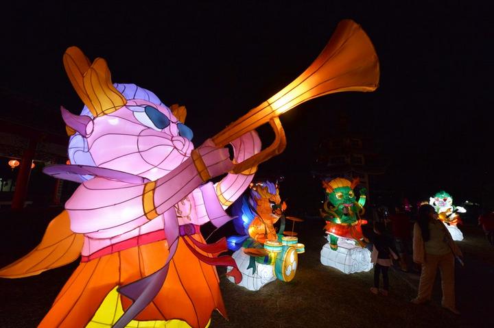 Thailand-Lantern Festival 5.jpg