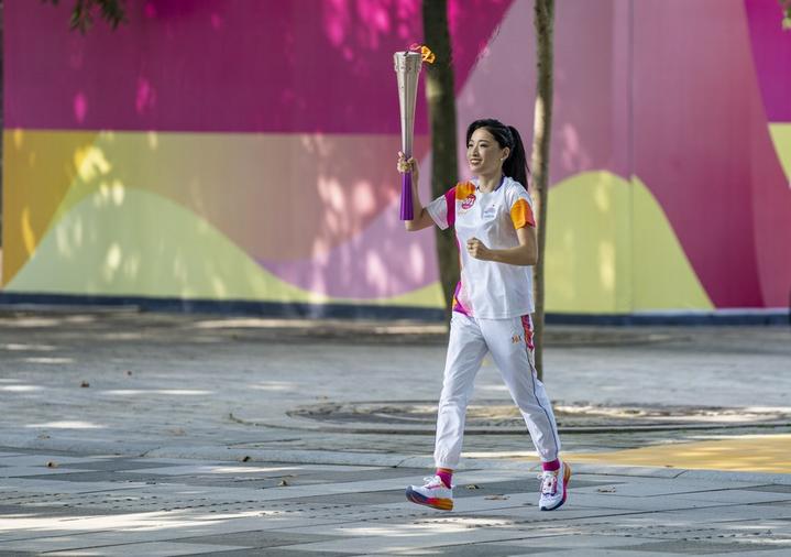 Sports-Asian Games-Torch Relay 1.jpeg