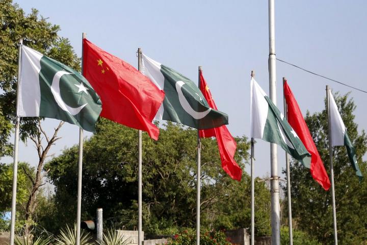 Pakistan-National Monument-China 4.jpeg