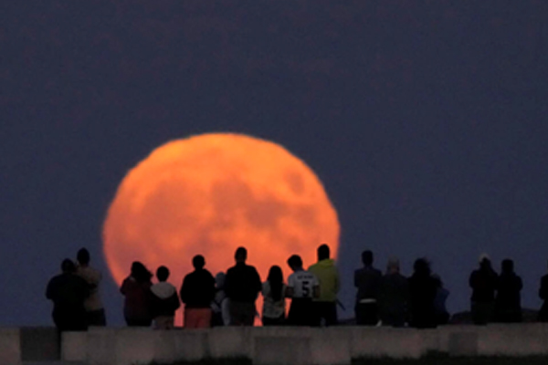 600 400-Recovered.jpg